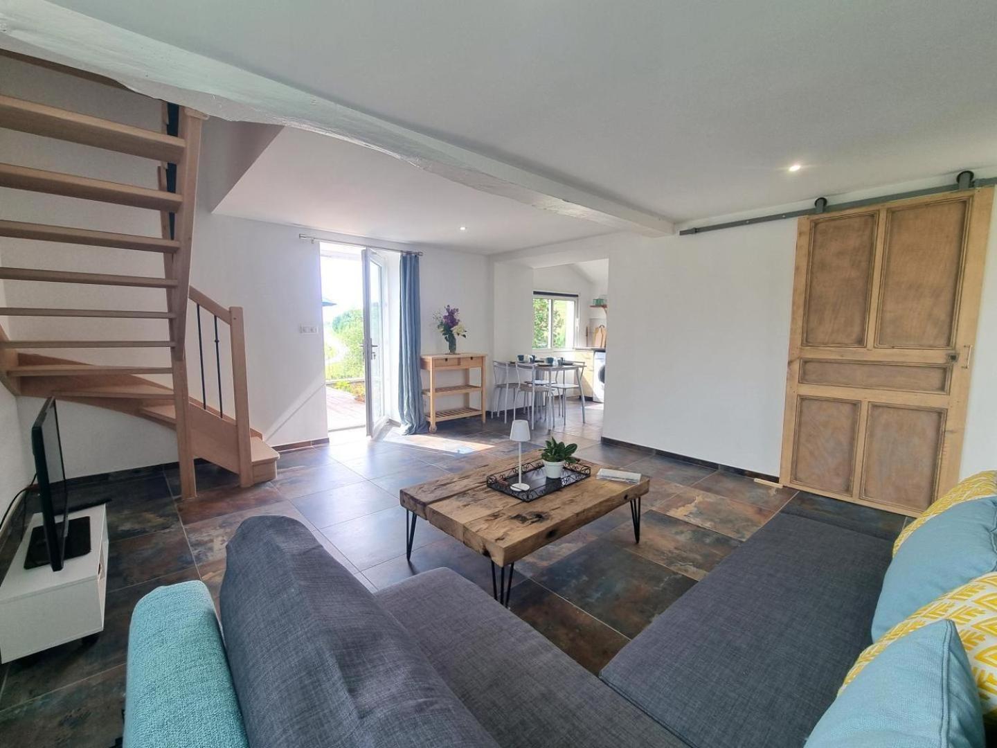 Bed and Breakfast La Ferme Des Galoches Villemontais Esterno foto