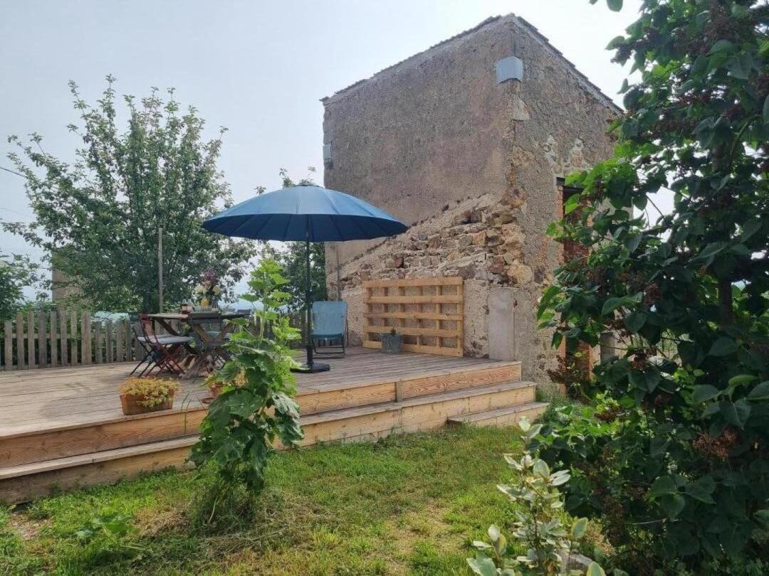 Bed and Breakfast La Ferme Des Galoches Villemontais Esterno foto